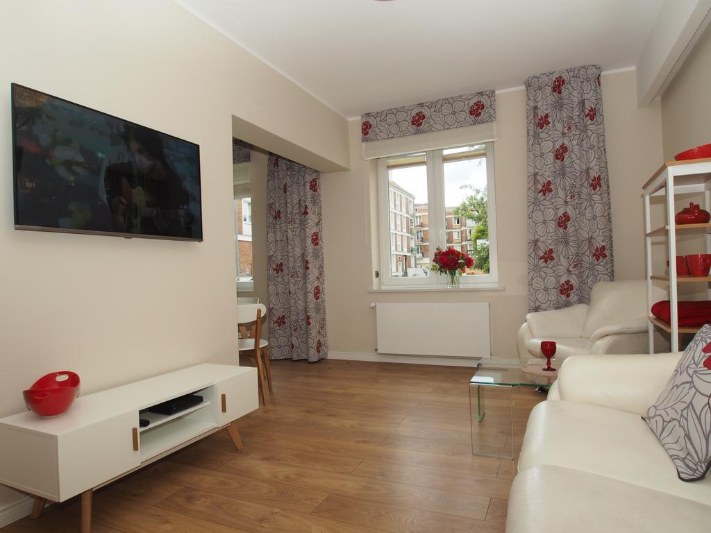 Grand Tourist Simple Rest Apartments Gdansk Exterior photo